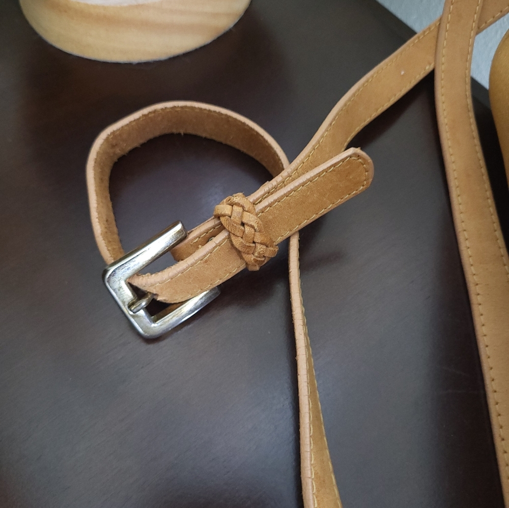 Gucci Vintage Crossbody Camera Bag, Leather Unisex - Picture 9 of 12